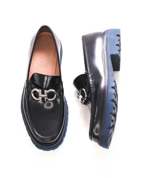 $930 SALVATORE FERRAGAMO - *BLEEKER* Black Leather Navy Heel Lug Sole Loafer - 11 US