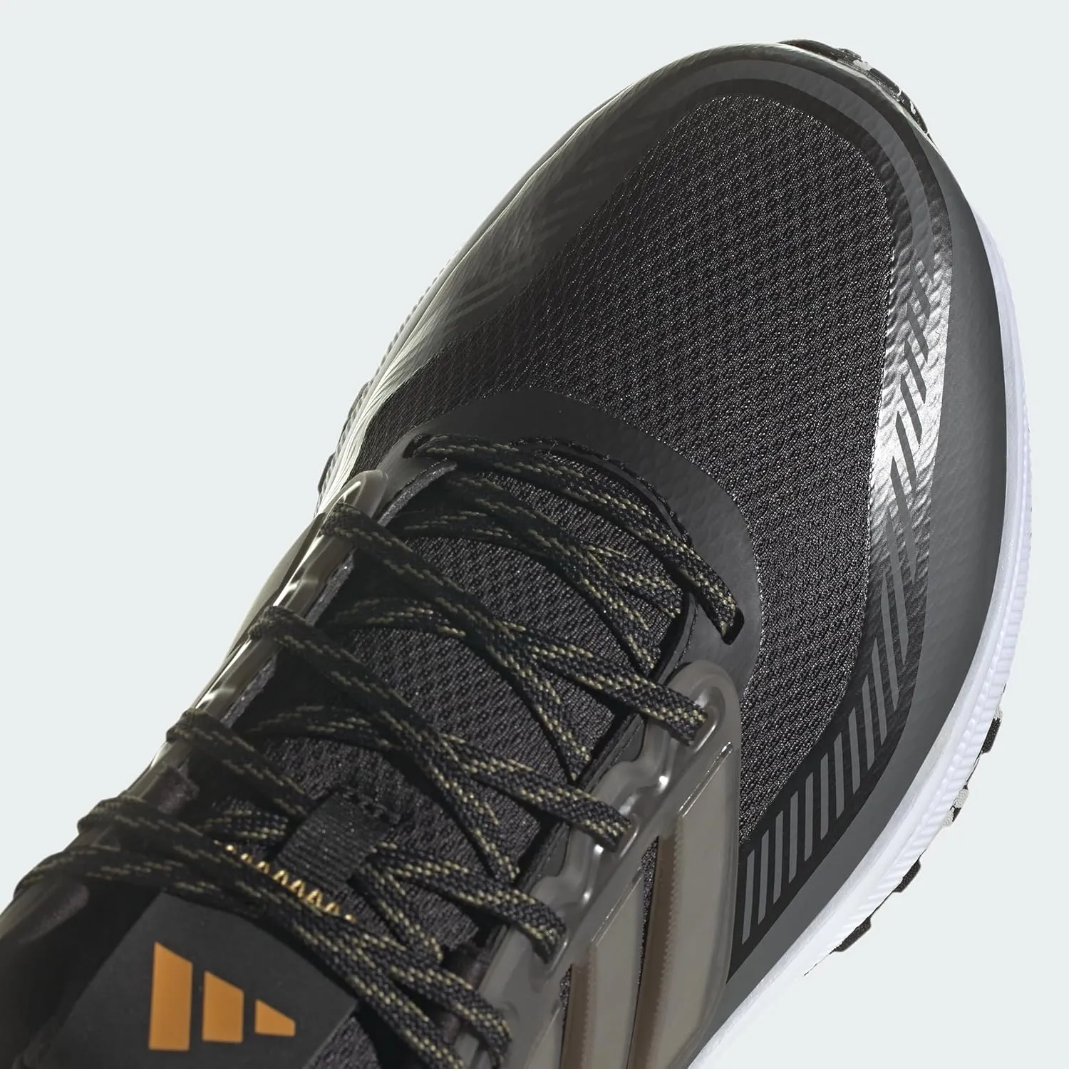 adidas Men's Ultrabounce Tr Sneaker