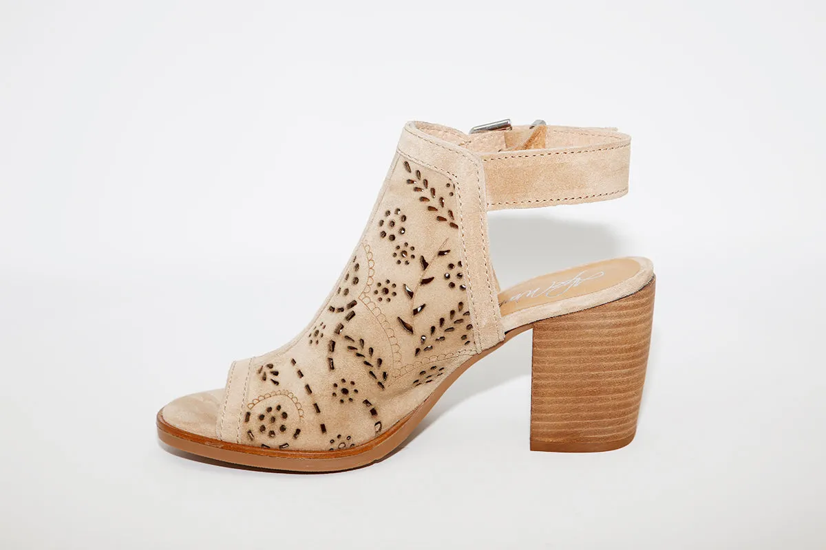 ALPE - 4614 Block Heel Taupe Suede Sandal