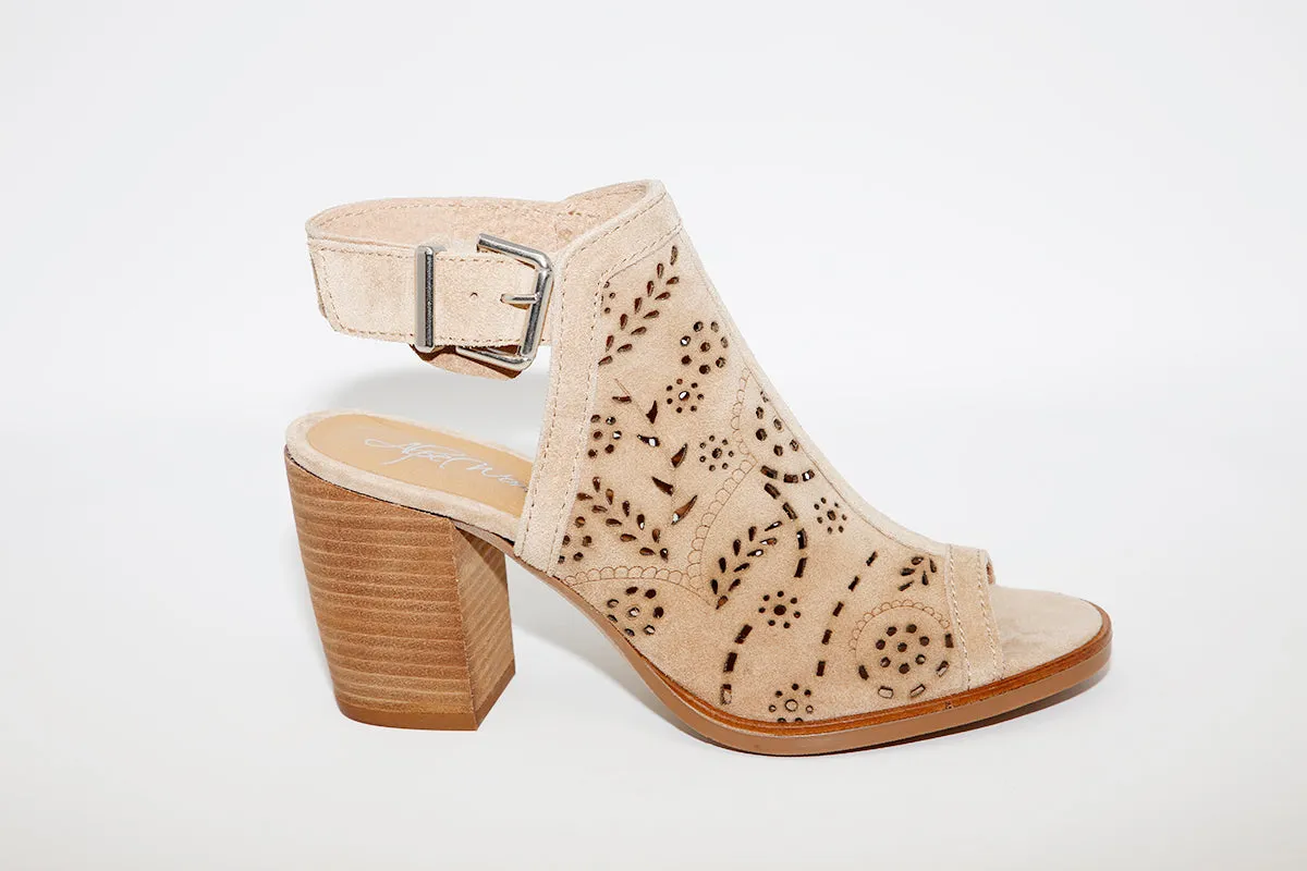 ALPE - 4614 Block Heel Taupe Suede Sandal