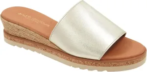 André Assous Women's Nessie Wedge Sandal