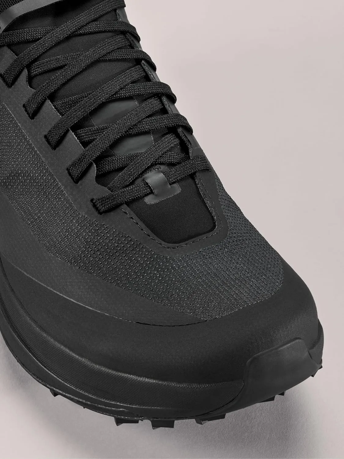 Arc'teryx Sylan GTX Men's Running Shoes | Waterproof and Breathable Gore-Tex Trail Shoe with Rocker Midsole for Speed