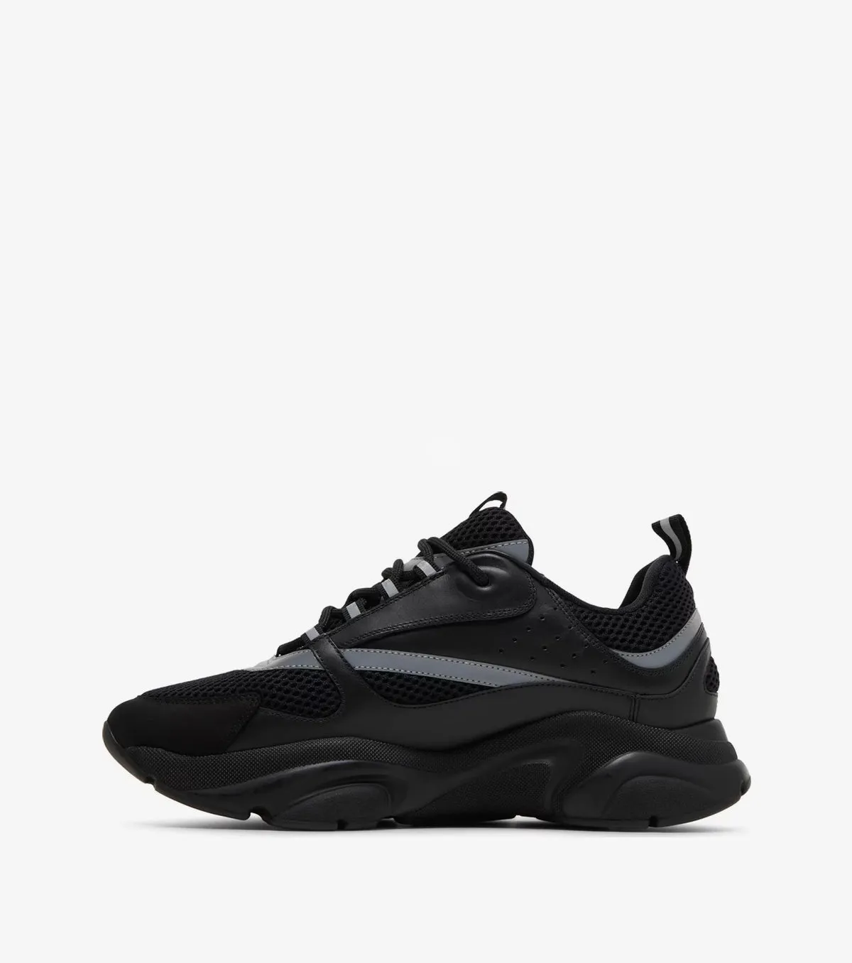 B22 Black Silver