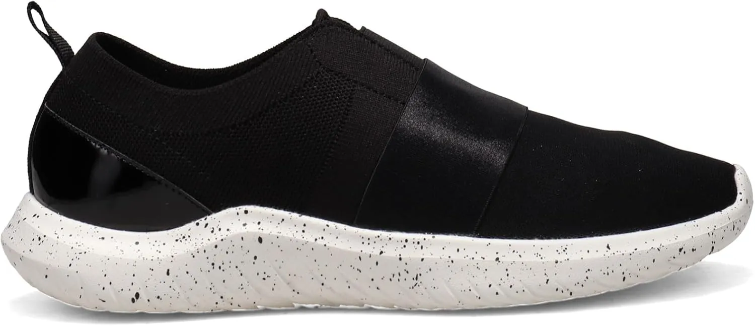 Clarks Women's Nova Lumis Sneaker