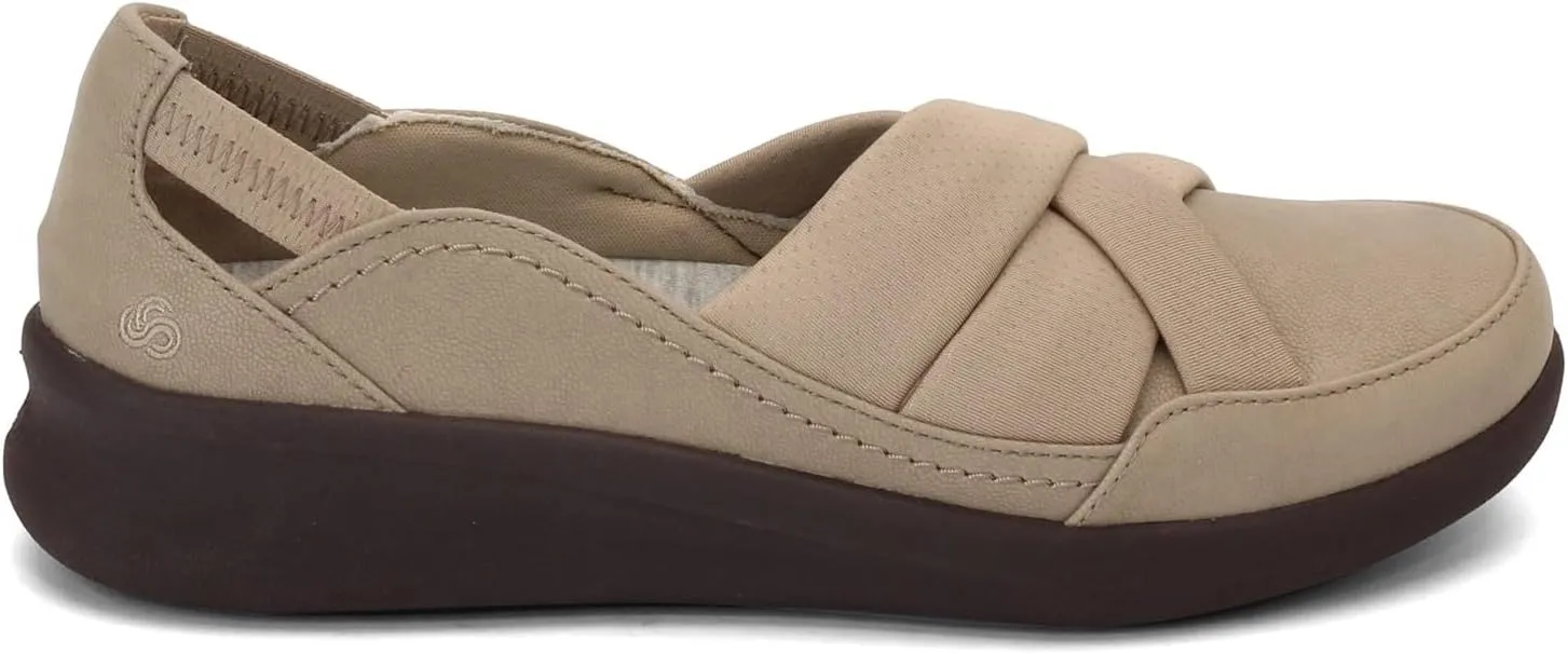Clarks Women's Sillian 2.0 Star Loafer