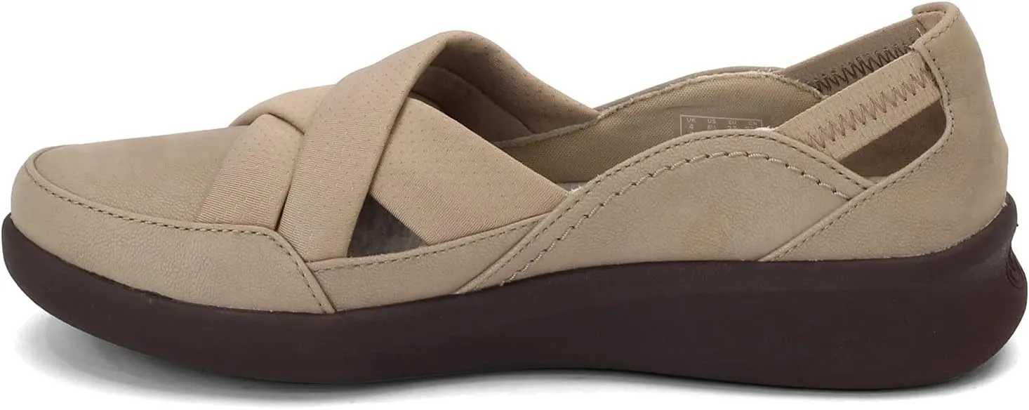 Clarks Women's Sillian 2.0 Star Loafer