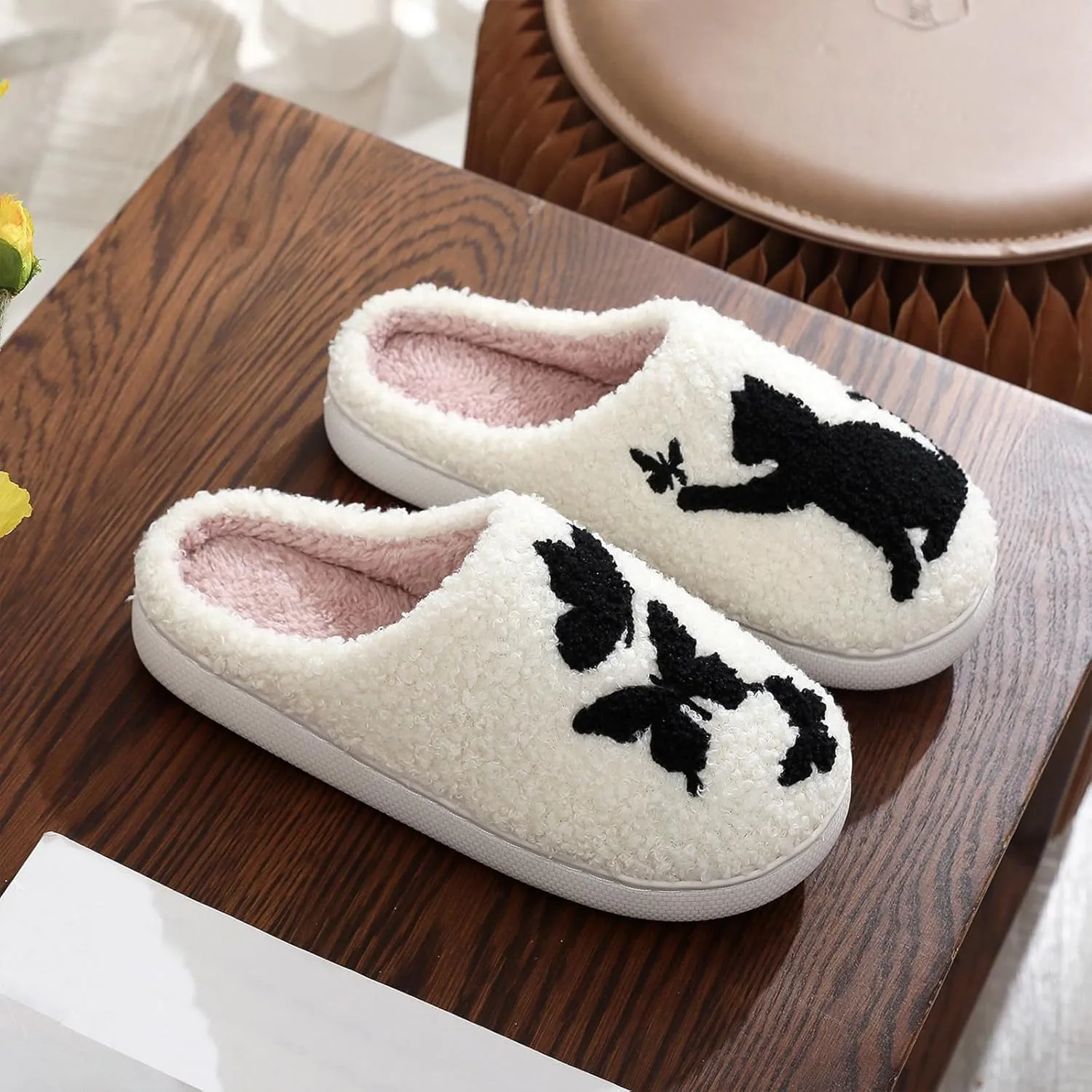 Cute Animal Slippers for Women Man Cartoon Animal Slippers for Woman Fuzzy Memory Foam Winter Warm Fluffy Shoes