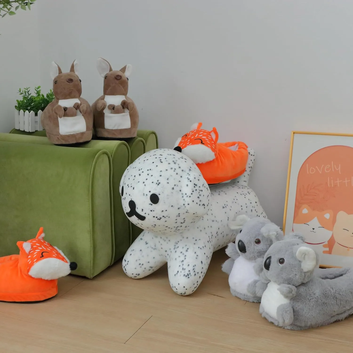 Cute Women Penguin Animal Slippers Fluffy Warm Plush House Shoes Novelty Soft Slippers Cartoon Gifts for Birthday Christmas
