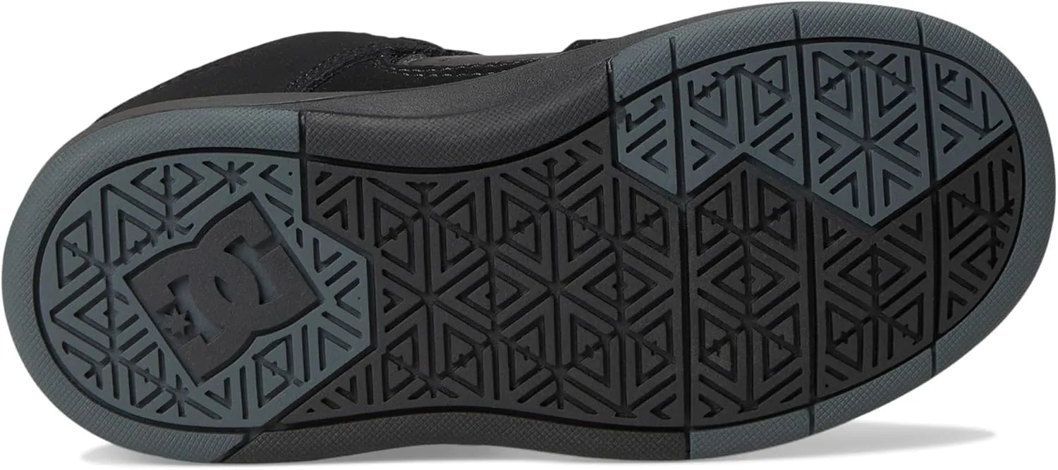 DC Unisex-Child Cure Elastic (Little Big Kid) Skate Shoe