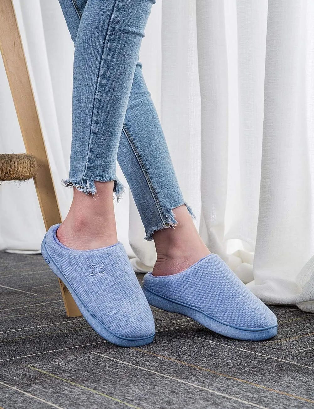 DL Womens Memory Foam Slippers, Cozy Slip on House Slippers for Women Indoor Outdoor, Comfy Women's Bedroom Slippers Warm Soft Flannel Lining Home Slippers Size 5-12 Purple Blue Pink Grey Navy Black