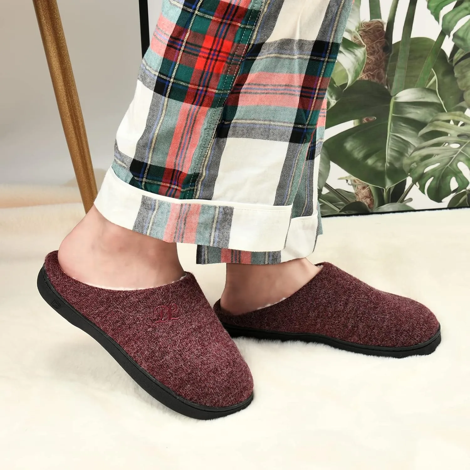 DL Womens Memory Foam Slippers, Cozy Slip on House Slippers for Women Indoor Outdoor, Comfy Women's Bedroom Slippers Warm Soft Flannel Lining Home Slippers Size 5-12 Purple Blue Pink Grey Navy Black