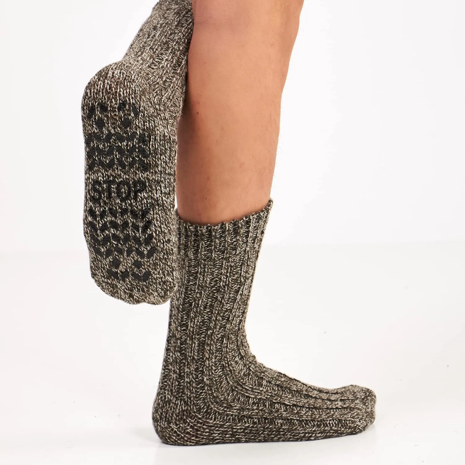 GoWith Unisex Merino Wool Slipper Socks, Thick Warm No Slip Cozy Grip Non-Skid Hospital Winter Socks for Men & Women