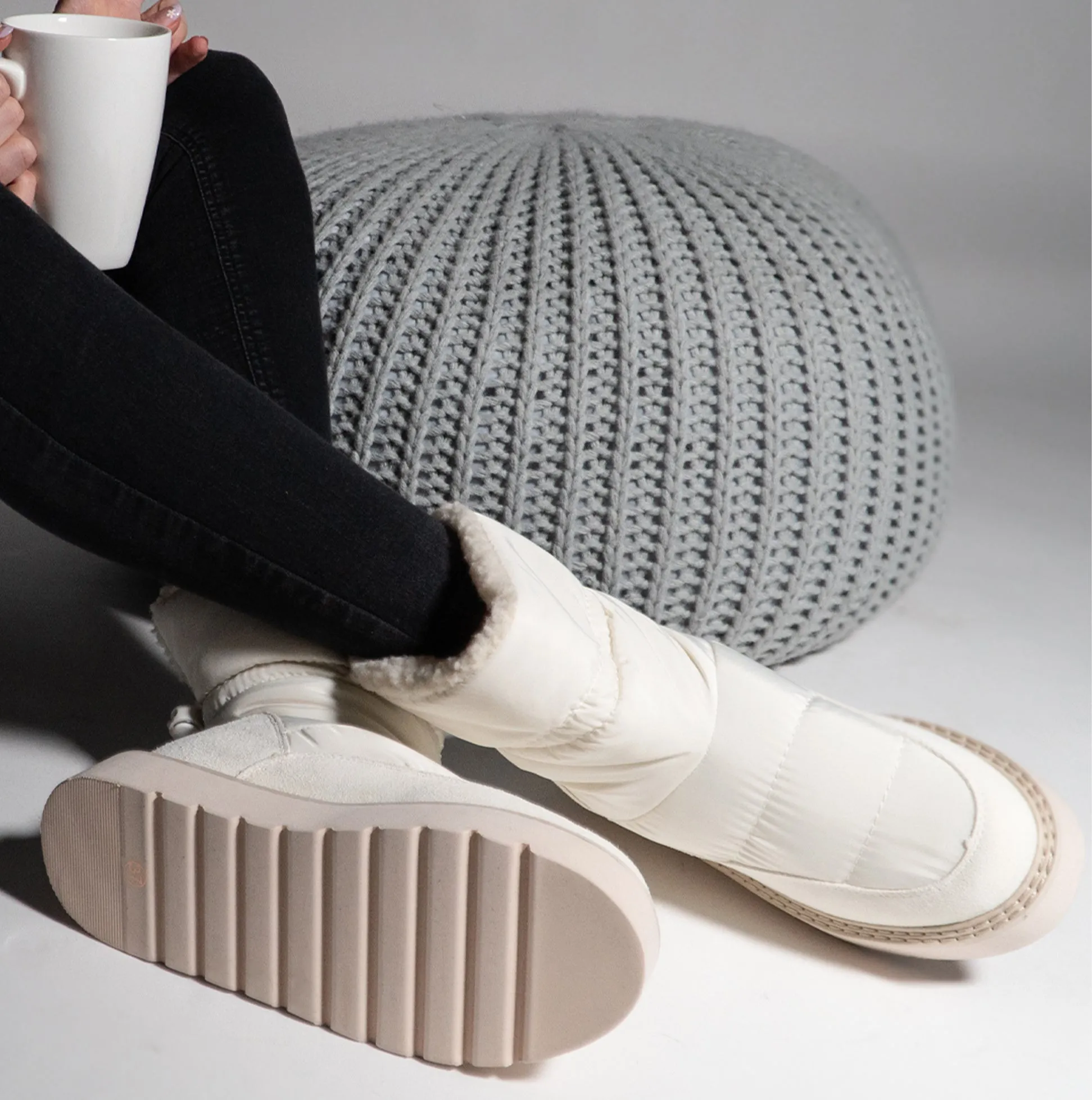 Hush Puppies HUSH PUFFIES Classic Womens Slippers White
