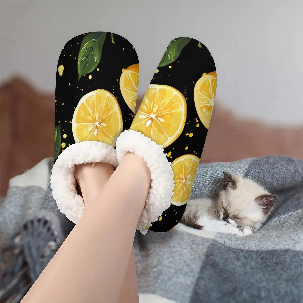 KOBLEN Lemon Leaves Slippers for Women House Shoes with Fleece Lining Wide Comfy Full Slippers Lightweight Cozy Loafer with Rubber Sole Unisex Slippers Adults for Indoor Outdoor