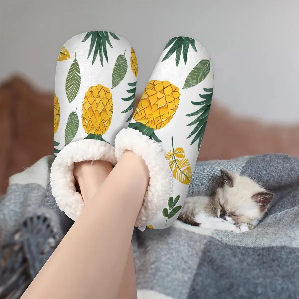 KOBLEN Pineapple Leaves Fruit Slippers for Women House Shoes with Fleece Lining Wide Comfy Full Slippers Lightweight Cozy Loafer with Rubber Sole Unisex Slippers Adults for Indoor Outdoor