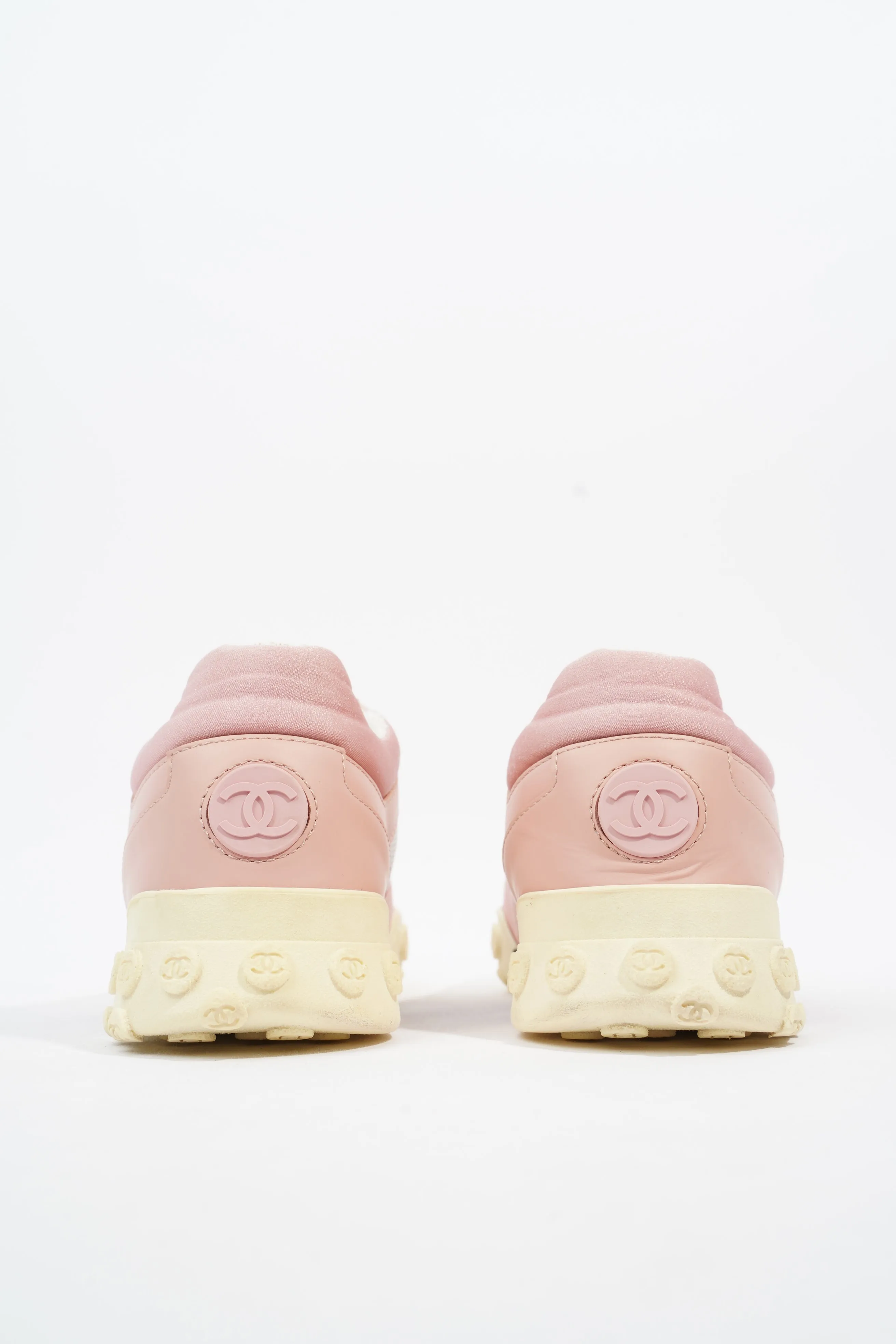 Low Top Sneaker White / Pink Mesh EU 37.5 UK 4.5