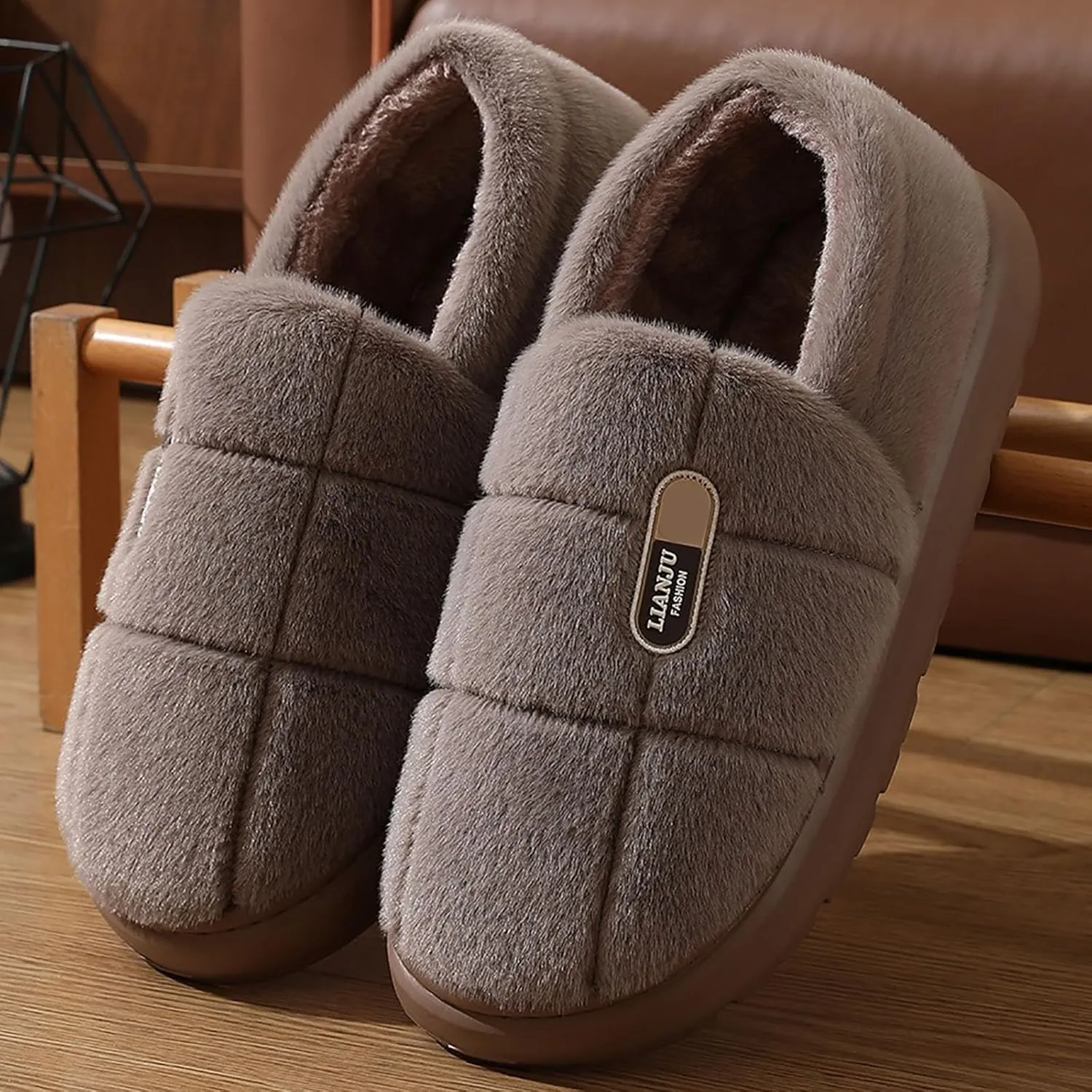 Men's Fuzzy Slippers Comfortable Full Covered Slippers Winter Warm Boot Slippers Soft Memory Foam Slippers
