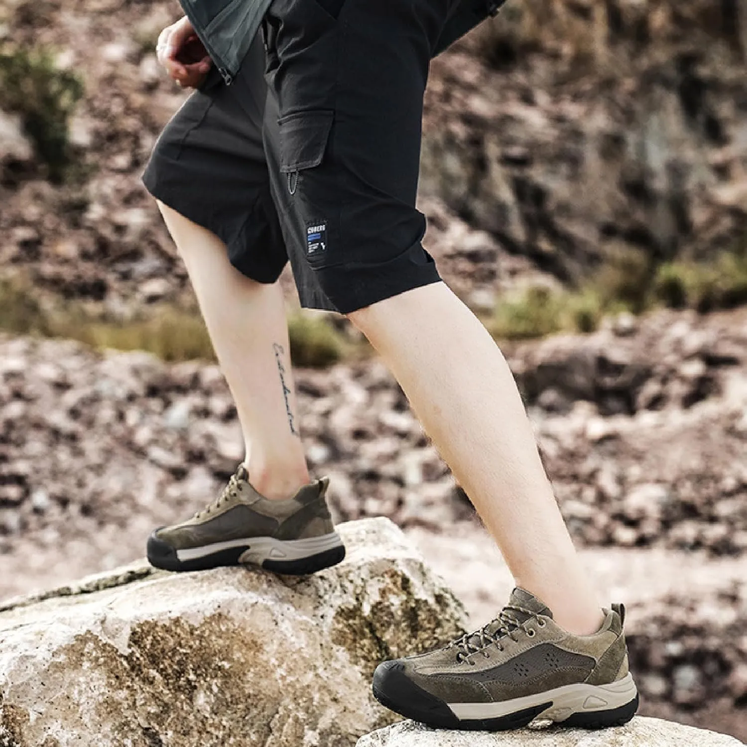 Men's Genuine Leather Waterproof Hiking Shoes Casual Lace Up Comfortable Protective Cap Toe Non-Slip Platform Trekking Sneakers for Outdoor Trailing Camping Walking Shoes