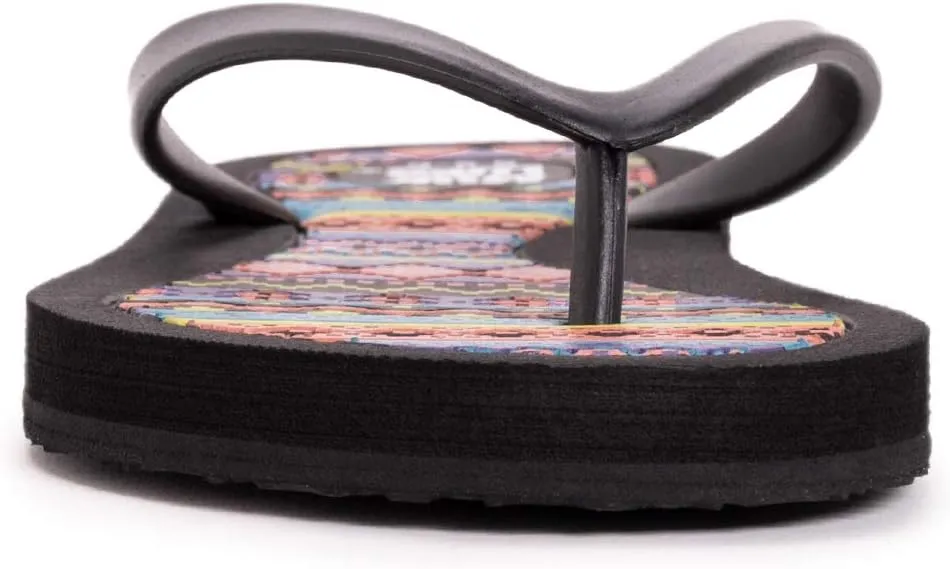 MUK LUKS Women's Shayna Terra Turf-Black Flat Sandals