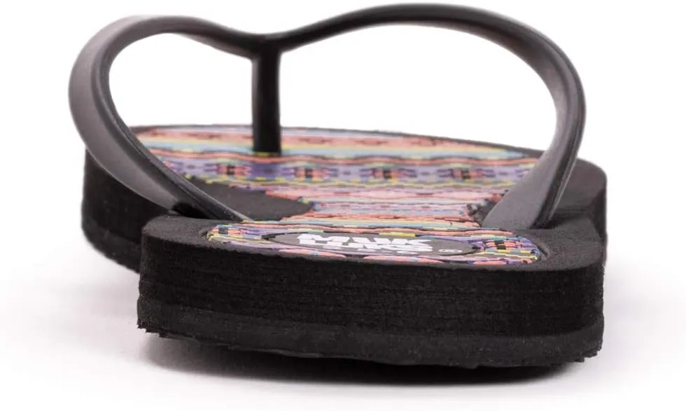 MUK LUKS Women's Shayna Terra Turf-Black Flat Sandals
