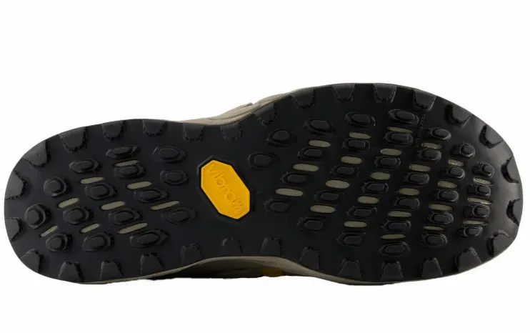 NEW BALANCE HIERRO V8 GORE-TEX (D WIDE) WOMENS