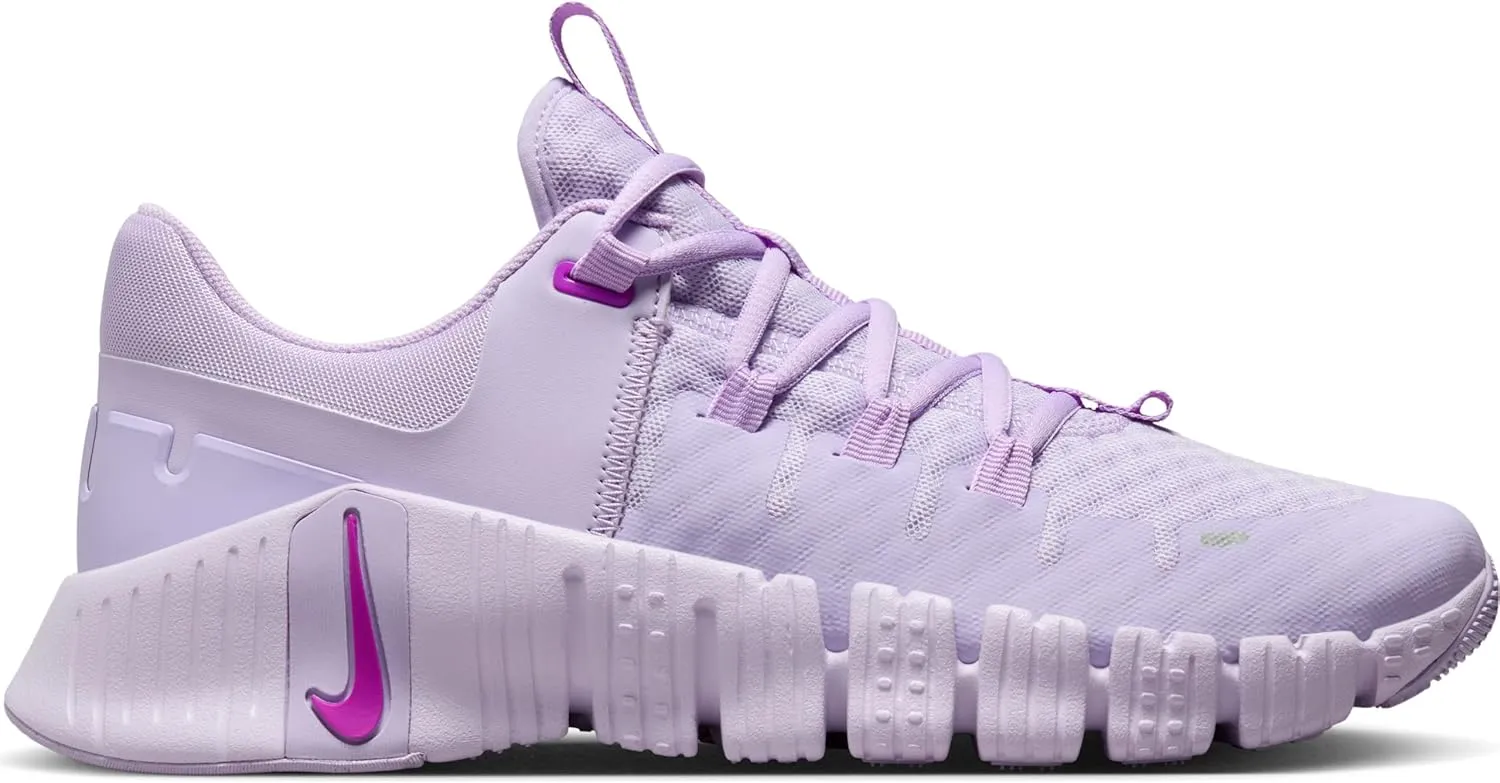 Nike Women's Sneaker, 0