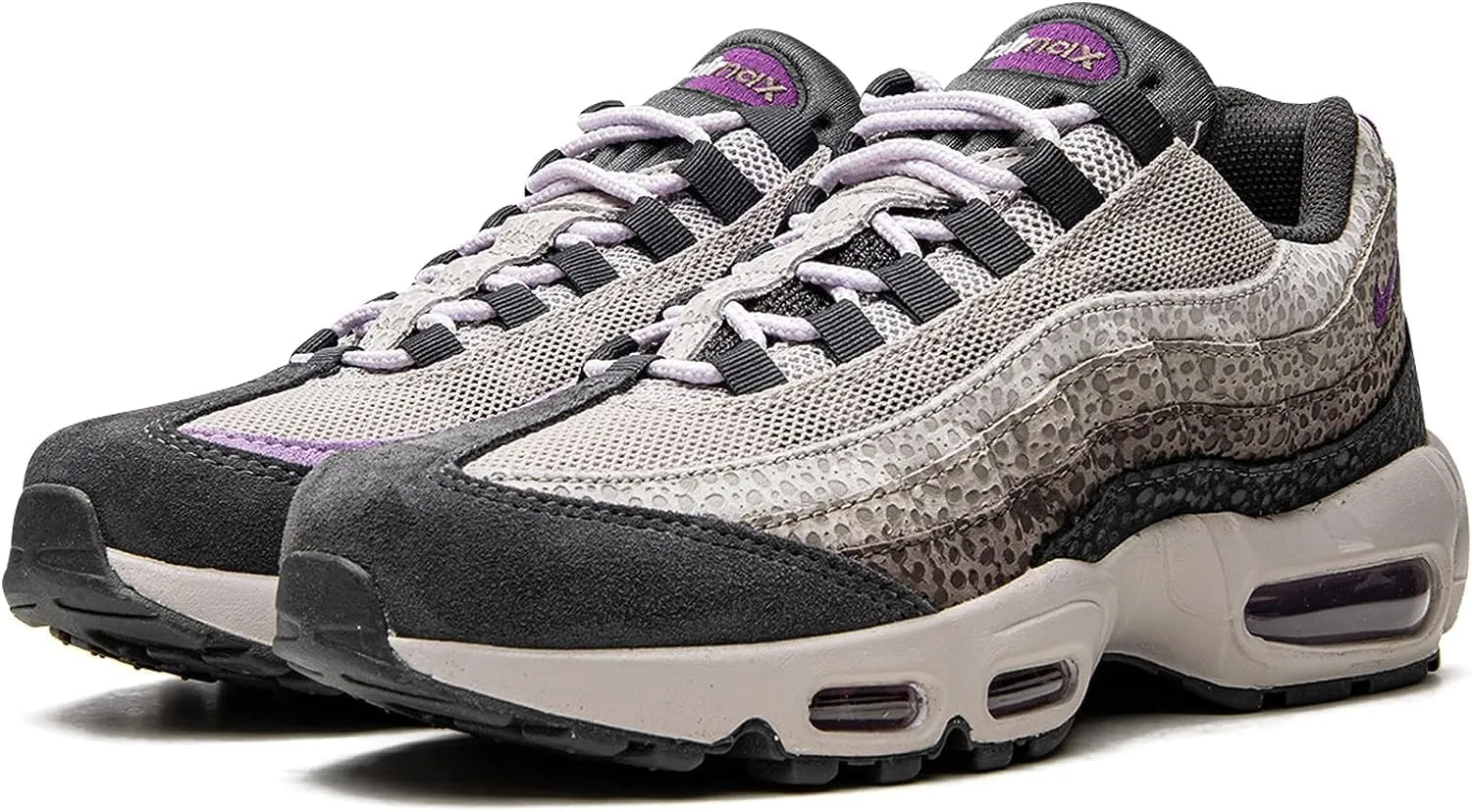 NIKE Women's Sneaker