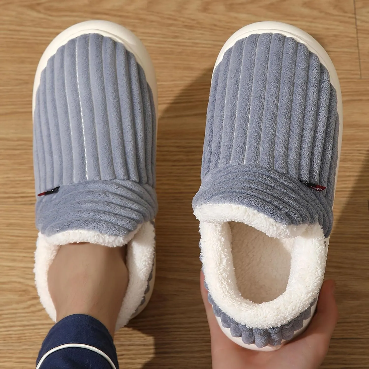 Pluffi Cozy Stylish Slipper, Pluffi Slipper Booties, Winter Fuzzy Warm Thick-Soled Plush House Cloud Slides Men Women