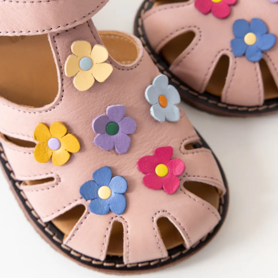 Sandal with floral applications