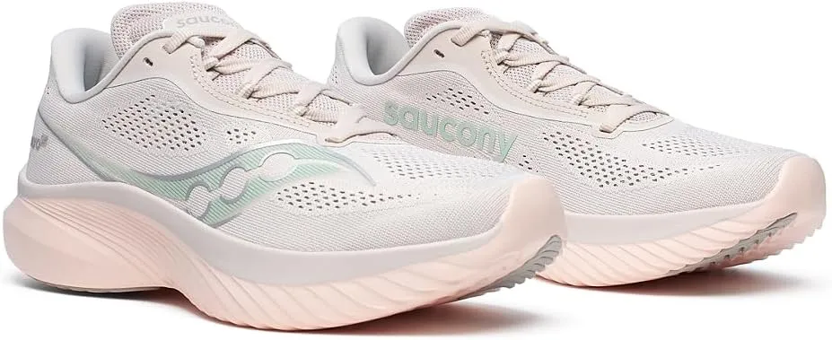 Saucony Women's Kinvara 15 Sneaker