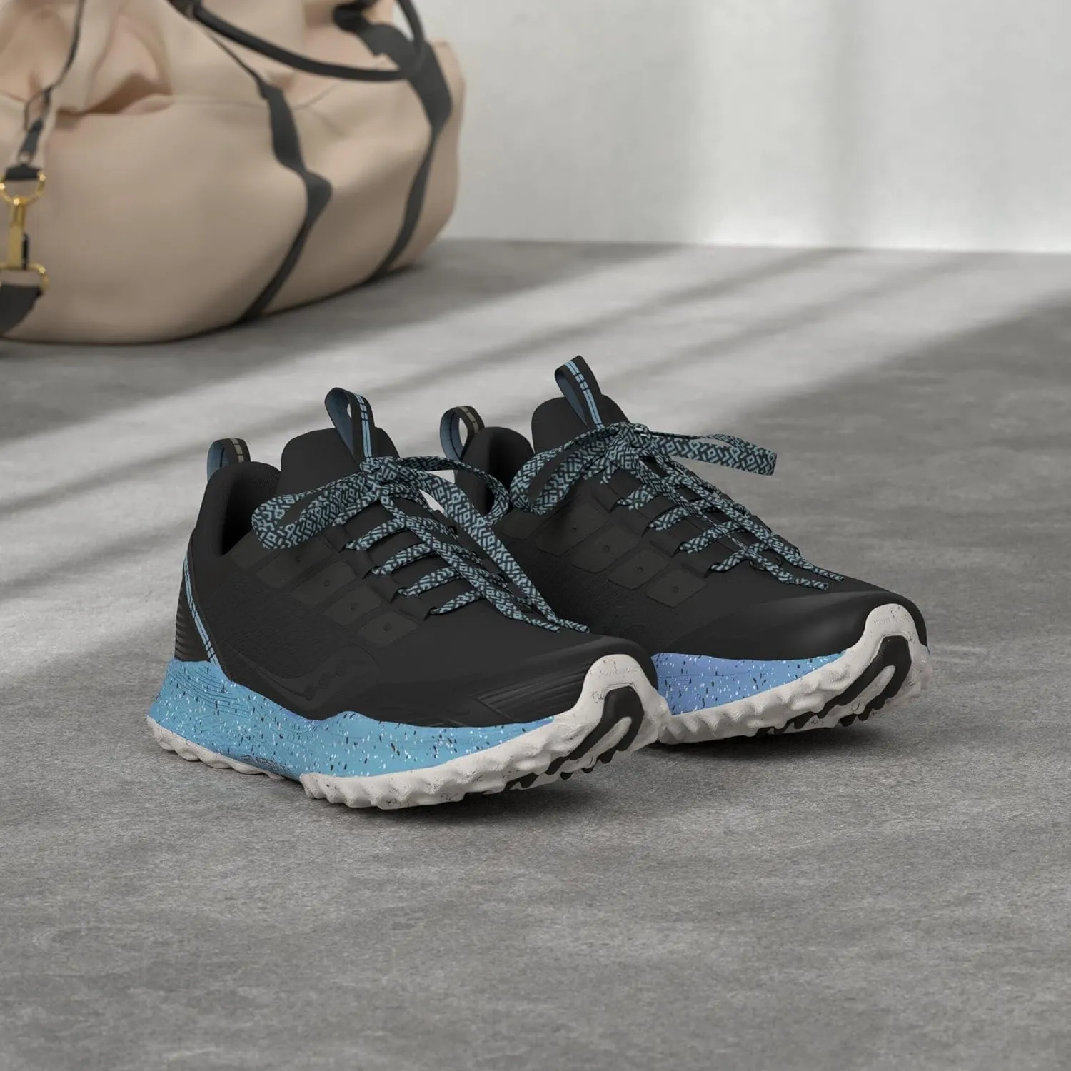 Saucony Women's Mad River TR