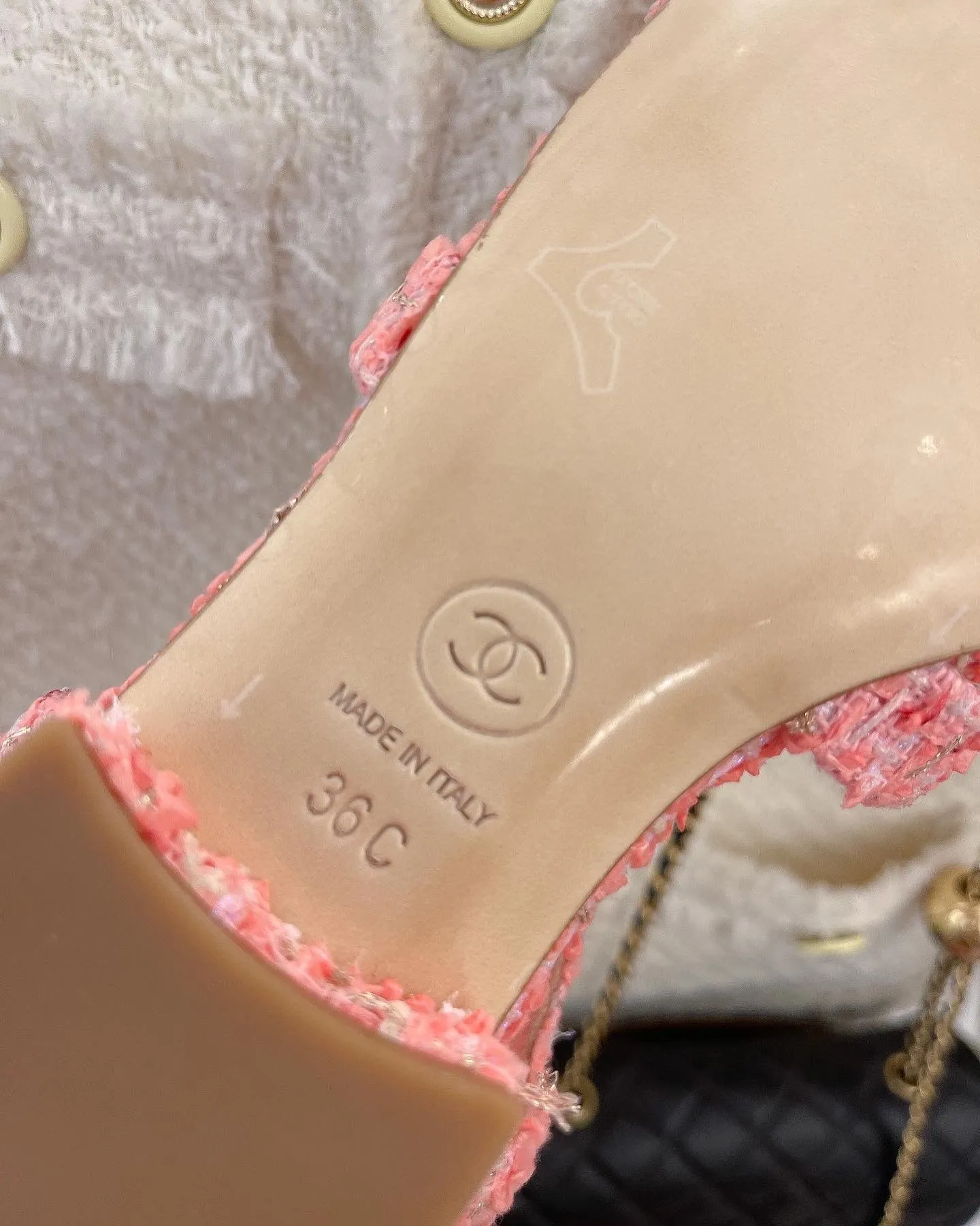 SE898 CC 2022 Sandals / Size5-10