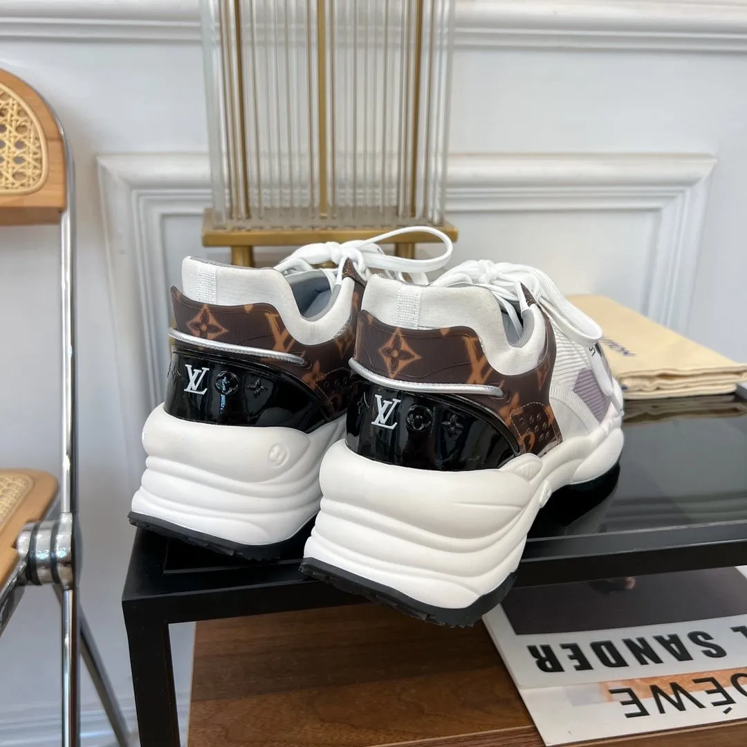 SNEAKER RUN 55 Shockproof GRAY Vuitton Large-scale promotion WHITE Louis