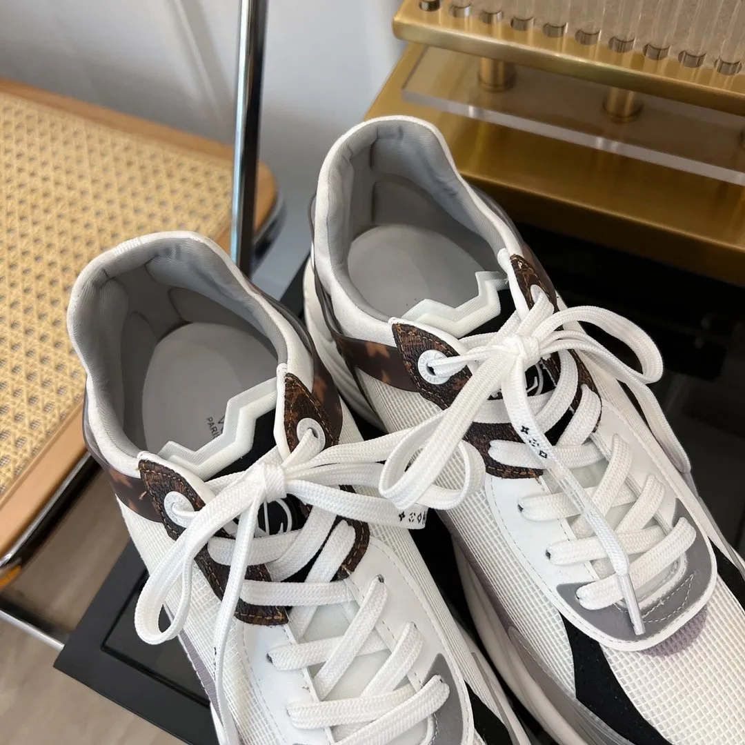 SNEAKER RUN 55 Shockproof GRAY Vuitton Large-scale promotion WHITE Louis
