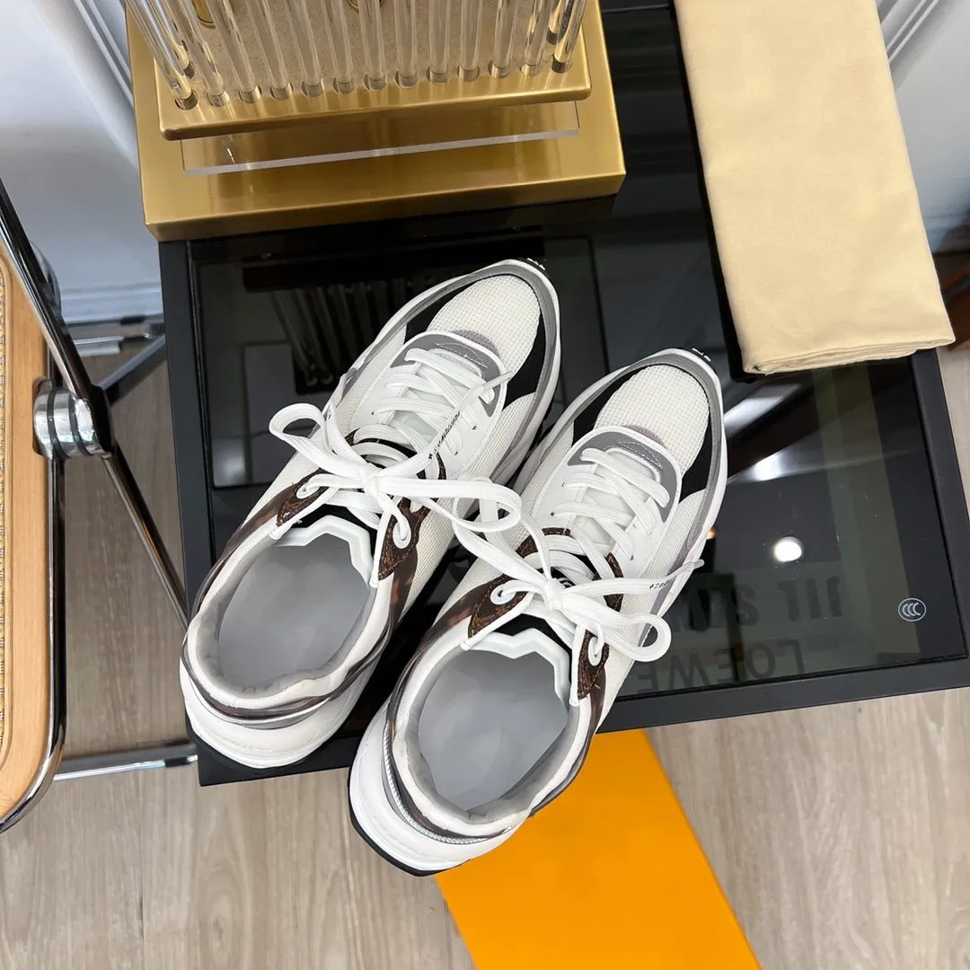 SNEAKER RUN 55 Shockproof GRAY Vuitton Large-scale promotion WHITE Louis