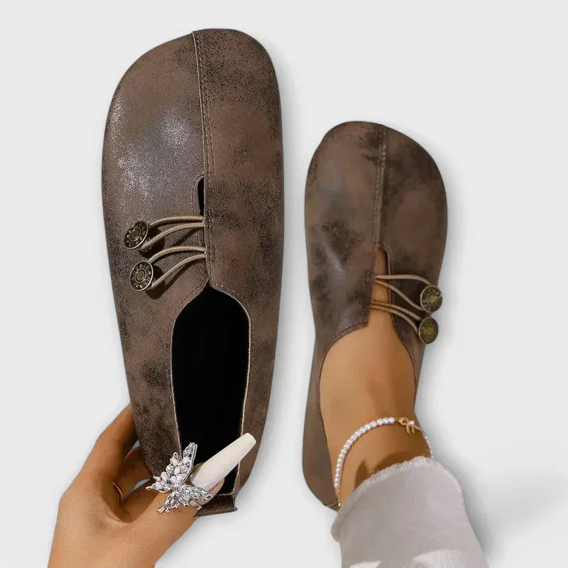 Sofia | Flexible Suede Loafer