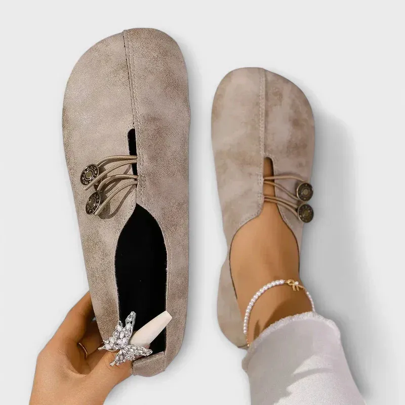 Sofia | Flexible Suede Loafer
