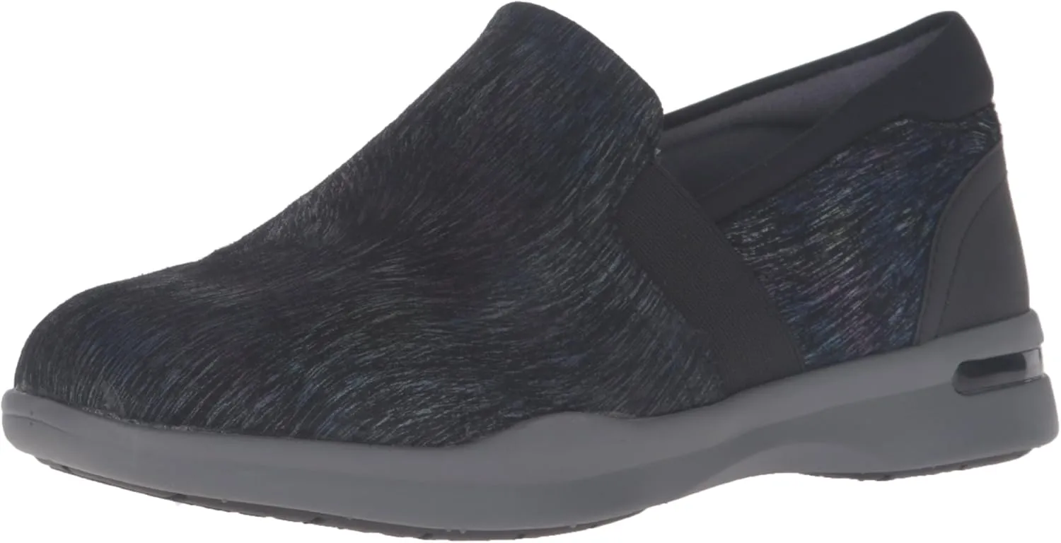 SoftWalk Women's Vantage Loafer