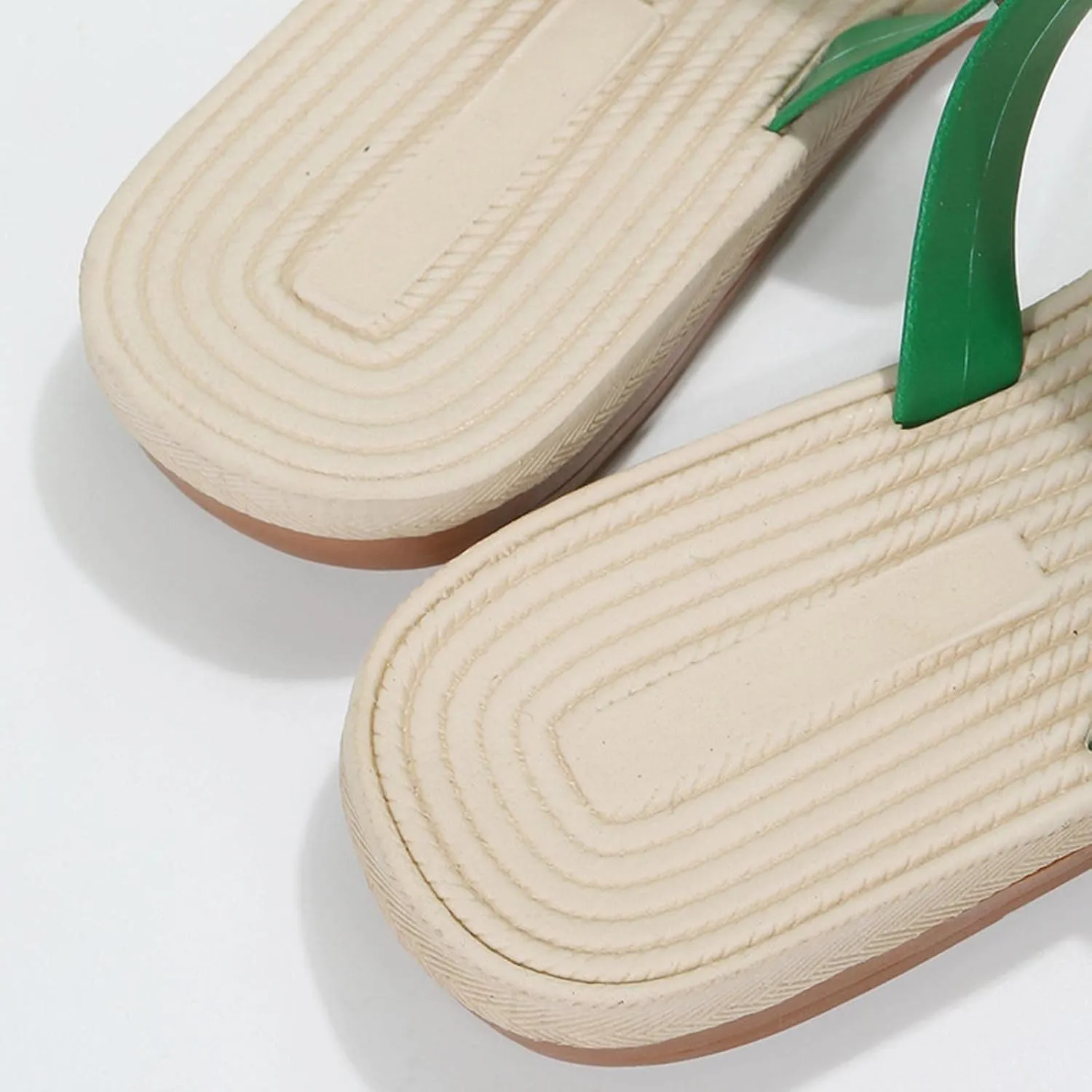 Sparkly Rhinestone Sandals for Women Summer Trendy Toe Ring Straps Slip on Flat Slippers Elegant Cute Slides Dressy Casual Comfy Ladies Beach Shoes