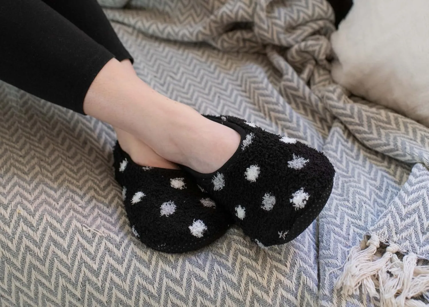 Super Soft Slip Resistant Women's Slippers