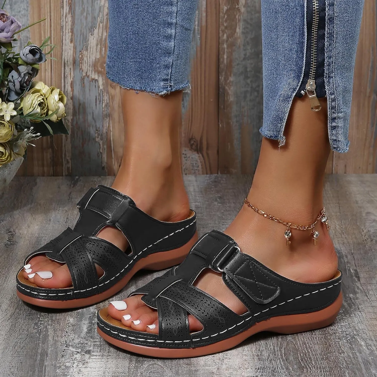 Women Wedge Arch Support Slides Summer Comfort Slip on Sandals Casual Non-Slip Slide Sandal Flat Slippers