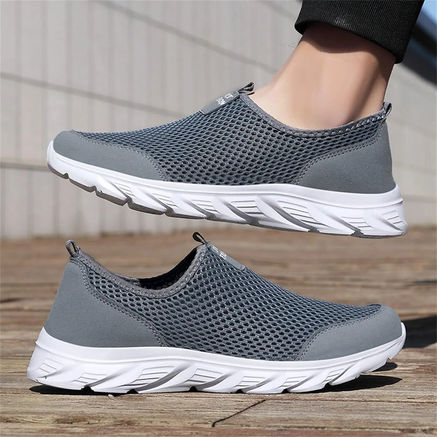 Women's Athletic Walking Shoes Slip On Casual Mesh Slip On Shoes Women Sports Ladies Casual Shoes Fashion Sneakers 2025 Brown Tennis Shoe Casual Loafers
