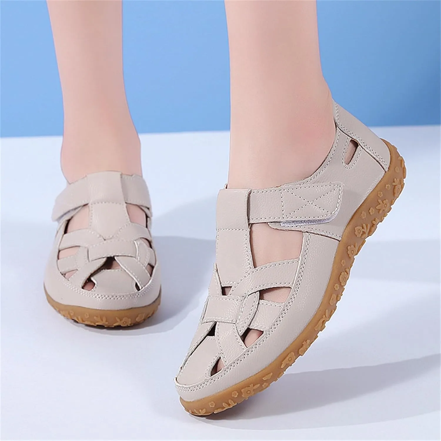 Women's Hollow Casual Shoes Leather Soft Bottom Sandals Comfortable Lightweight Non Slip Breathable Orthopedic Beach Shoes Closed Toe Summer Sneakers