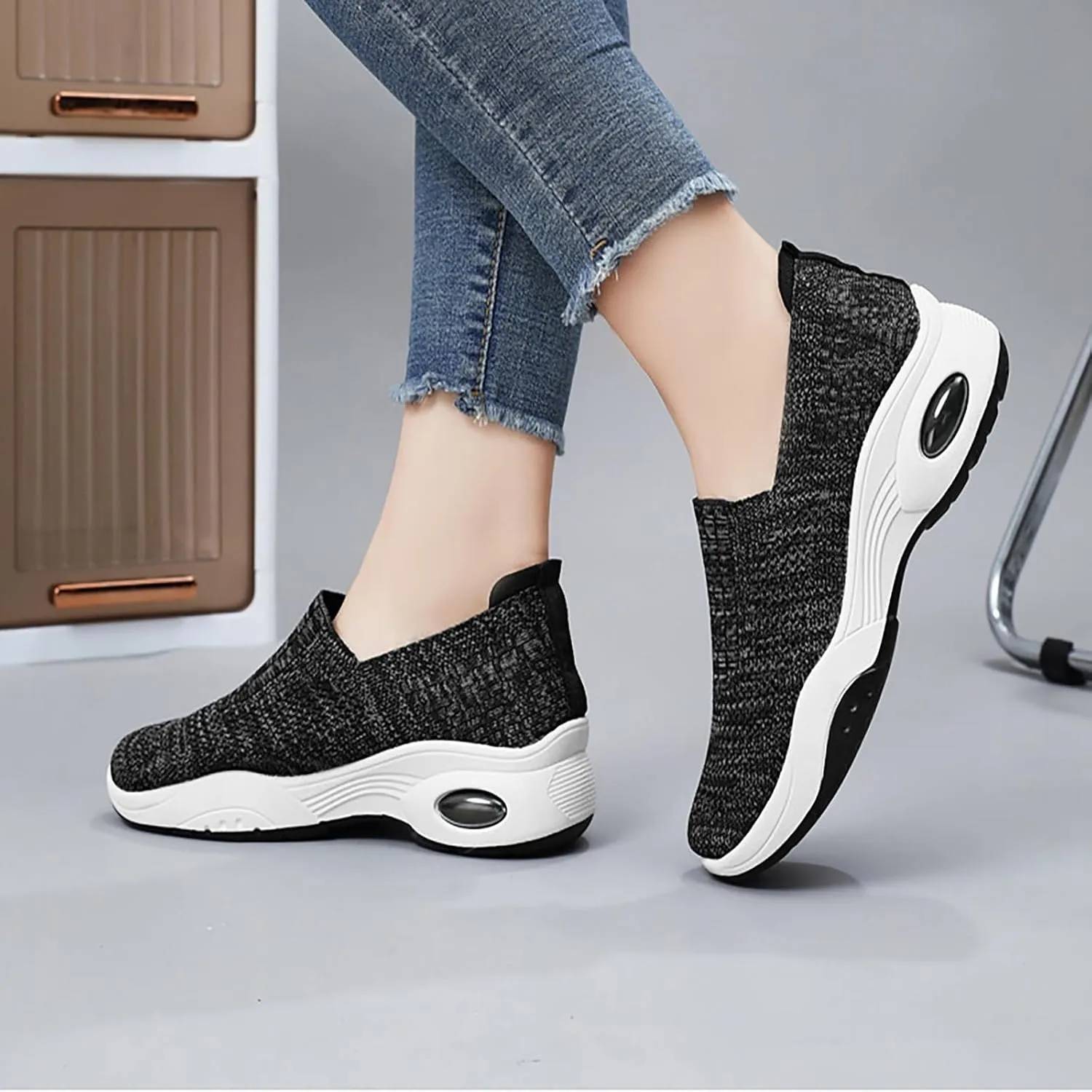 Women's Slip-On Orthopedic Sneakers - Breathable Mesh Knitted Walking Shoes with Wide Width, Arch Support & Non-Slip Sole - Lightweight Low-Top Design for All-Day Comfort